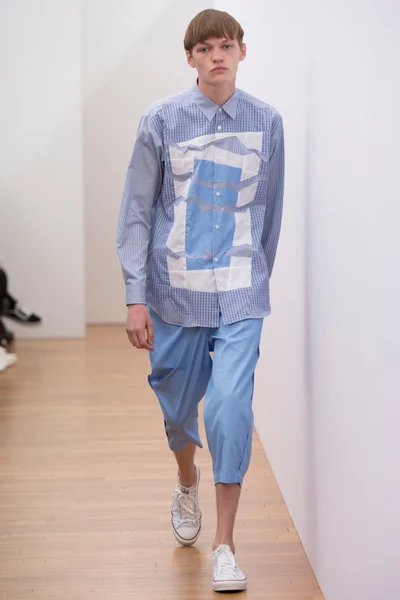 Look 29